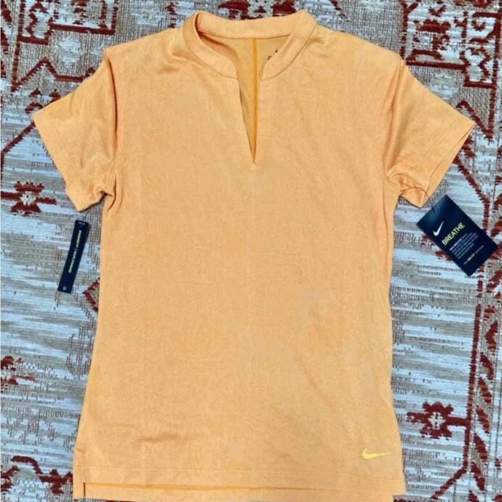 XS Womens Nike Golf Polo - New with Tags. Msrp $65